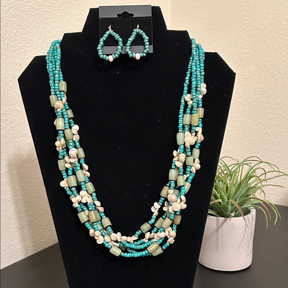 Turquoise and Cream Beaded Necklace Set